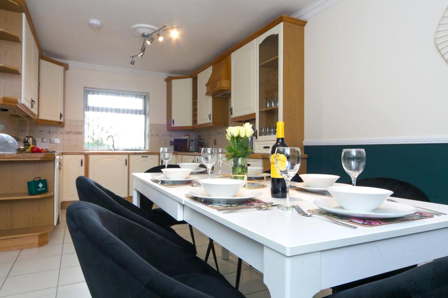 Luxury Home 10 Min To Snowdonia Football Table Tremadog Exterior photo